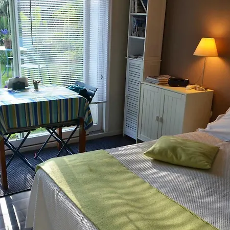 D'hotes El Vigot Plaza 2* Caen