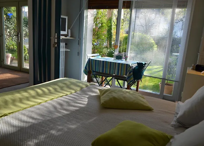 D'hotes El Vigot Plaza Bed & Breakfast Caen