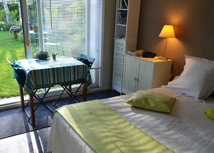 D'hotes El Vigot Plaza 2* Caen